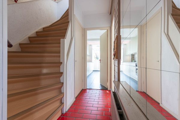 Medium property photo - Anna van Saksenstraat 16, 2351 RL Leiderdorp